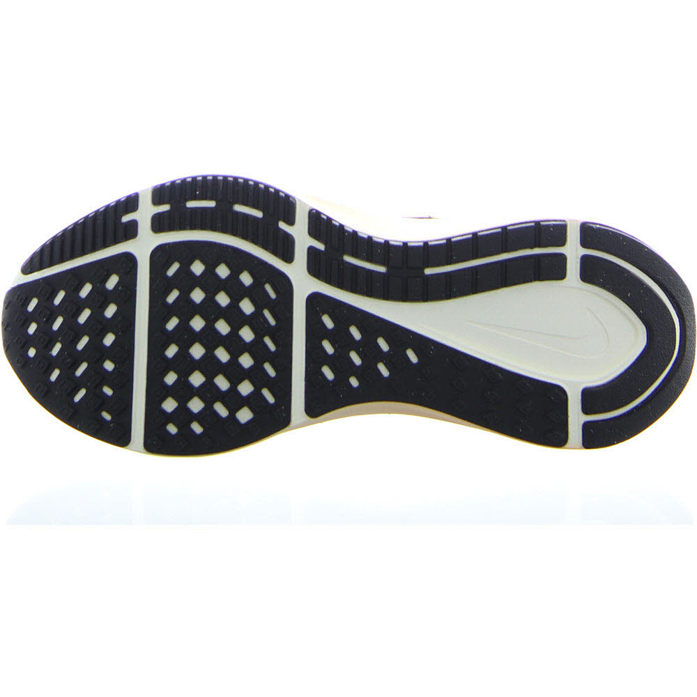 AIR ZOOM STRUCTURE 25