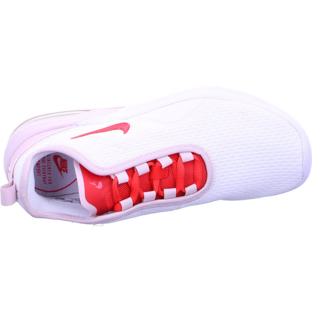 NIKE AIR MAX MOTION 2