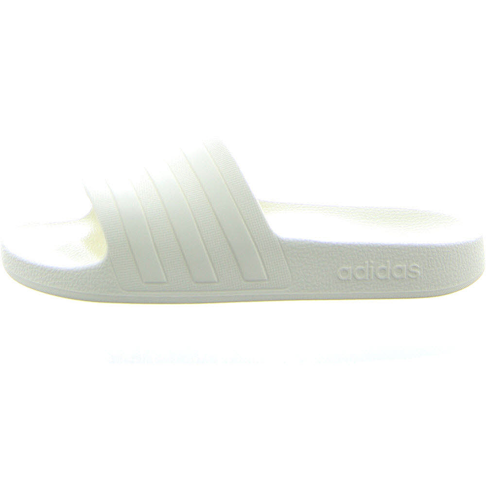 ADILETTE AQUA