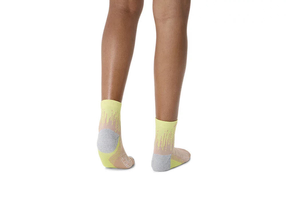 PERFORMANCE RUN SOCK QUARTER