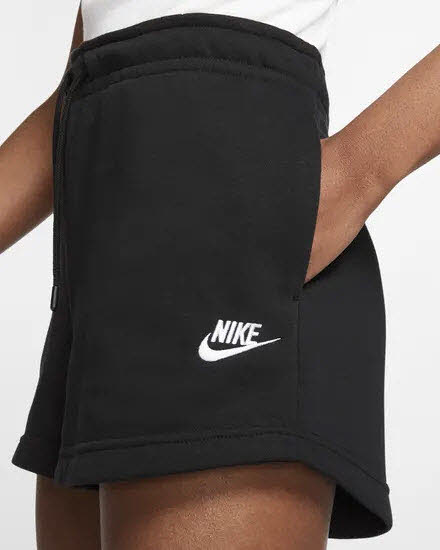W NSW ESSNTL SHORT FT