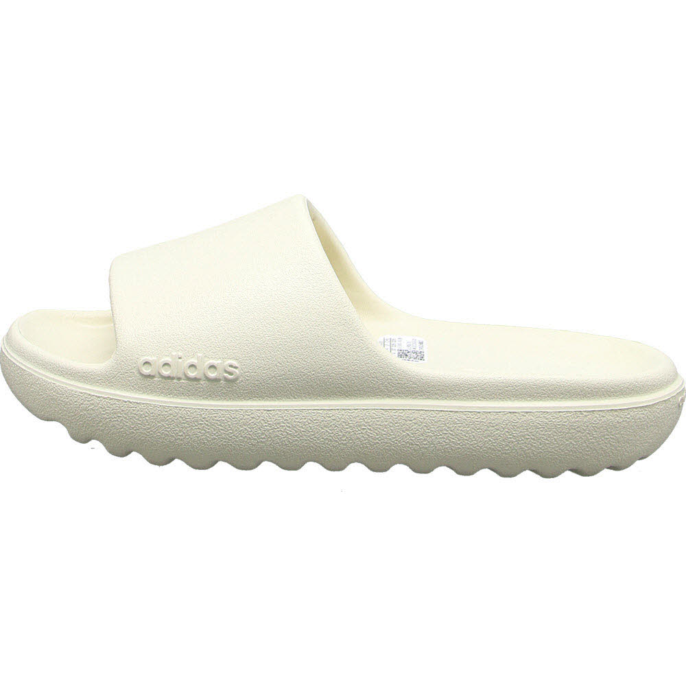 ADILETTE LUMIA
