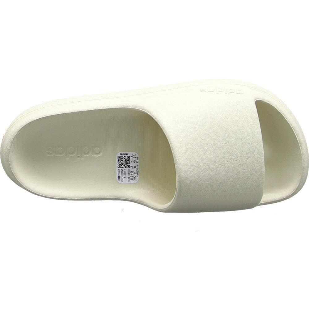 ADILETTE LUMIA