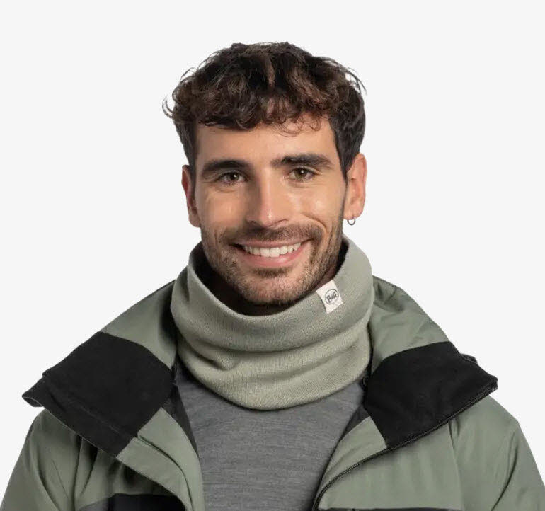 NOS Knitted Neckwarmer