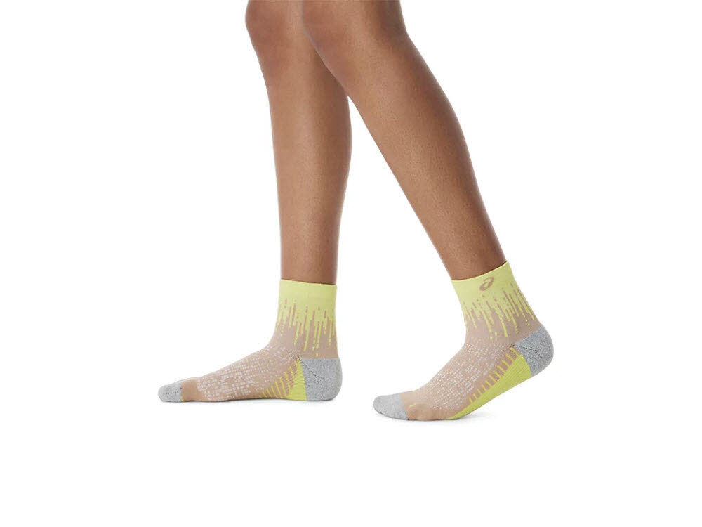 PERFORMANCE RUN SOCK QUARTER