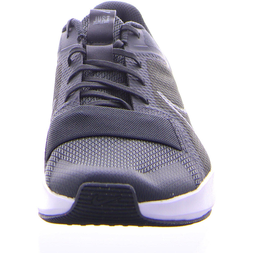 NIKE MC TRAINER 2