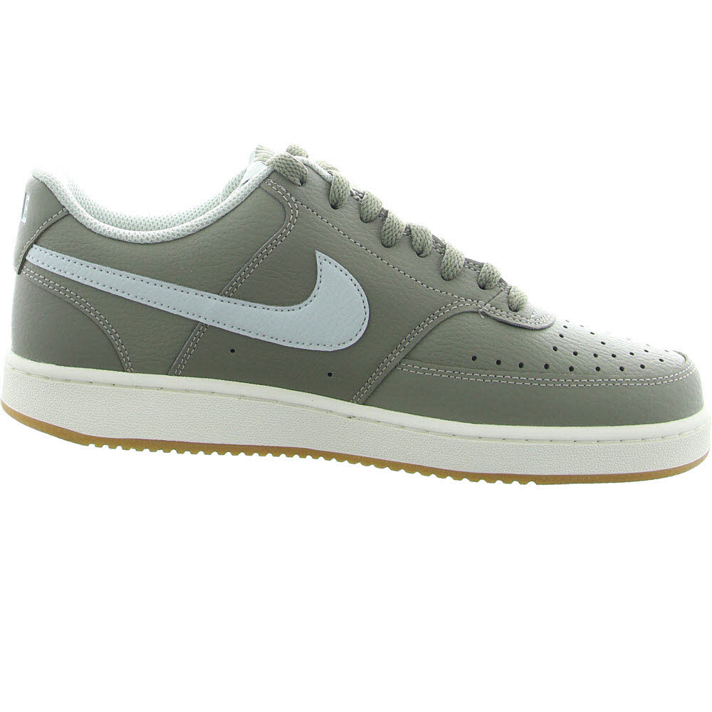 Nike Court Vision Low Shoes