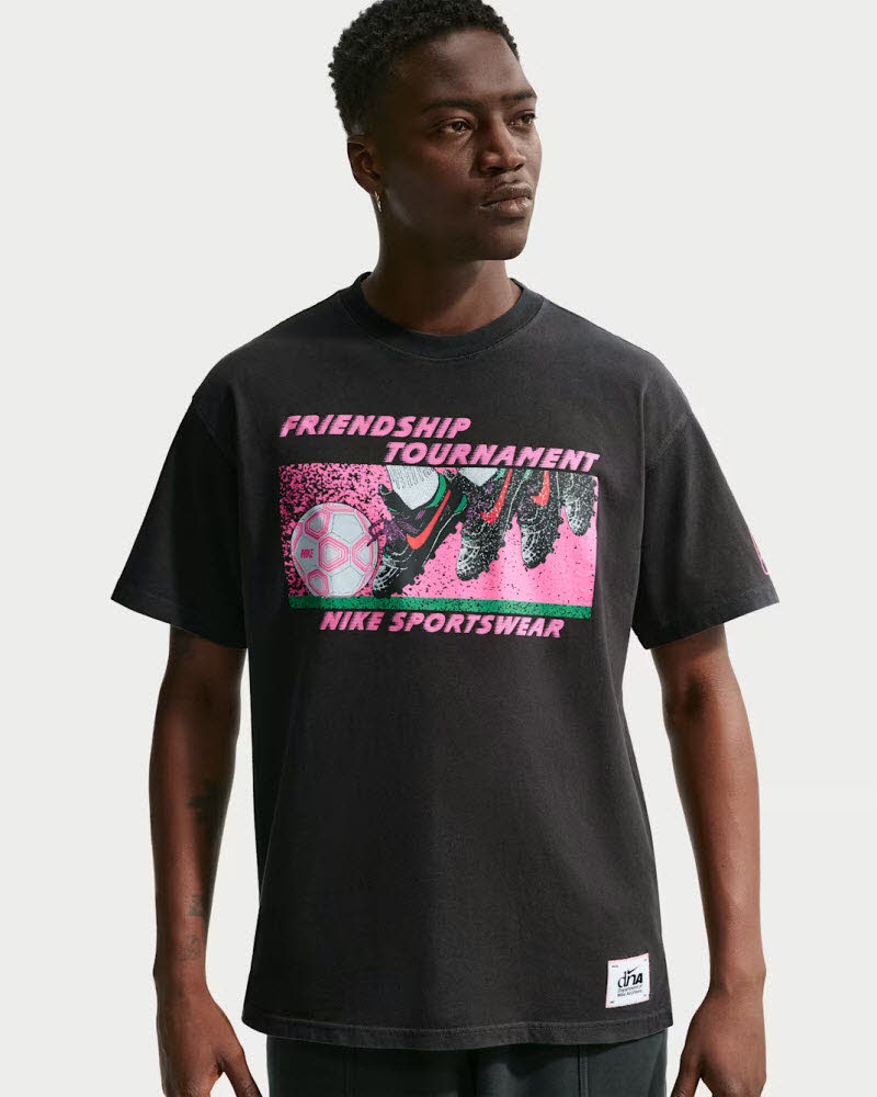 M NSW TEE LSE CELEB FB 2