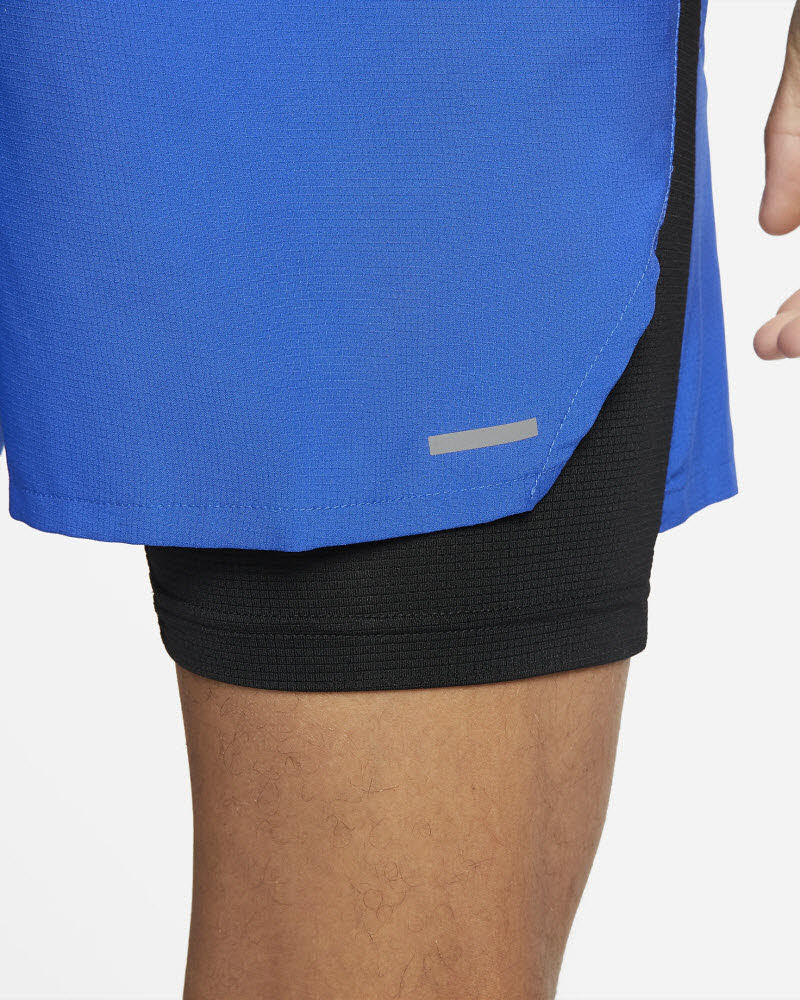 M NK DF STRIDE 5IN SHRT HYBRID