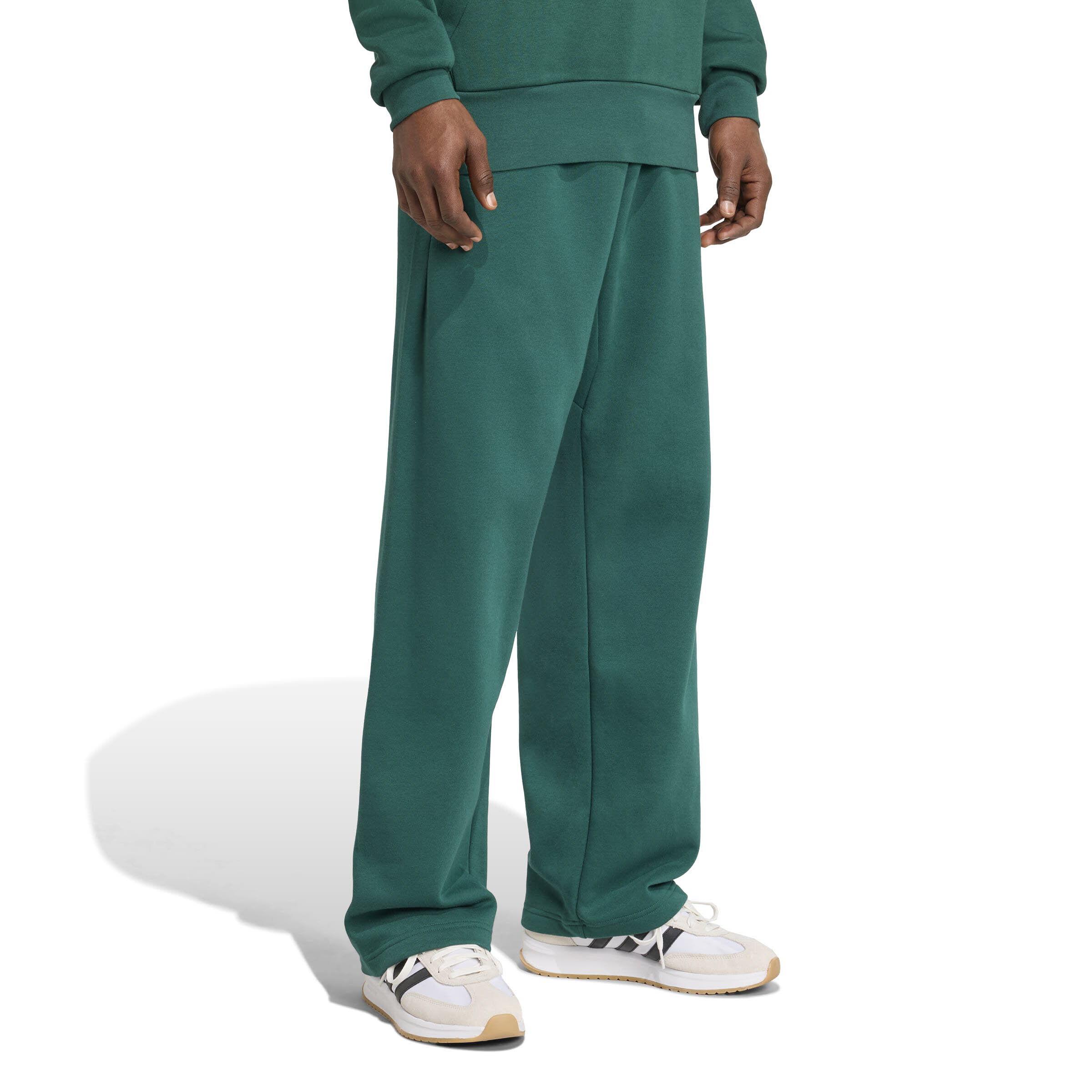 M COLLEGIATE PT