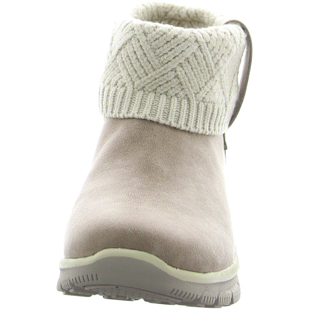 EASY GOING - COZY WEATHER 4