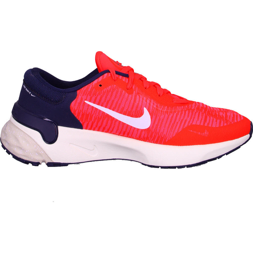 NIKE RENEW RUN 4