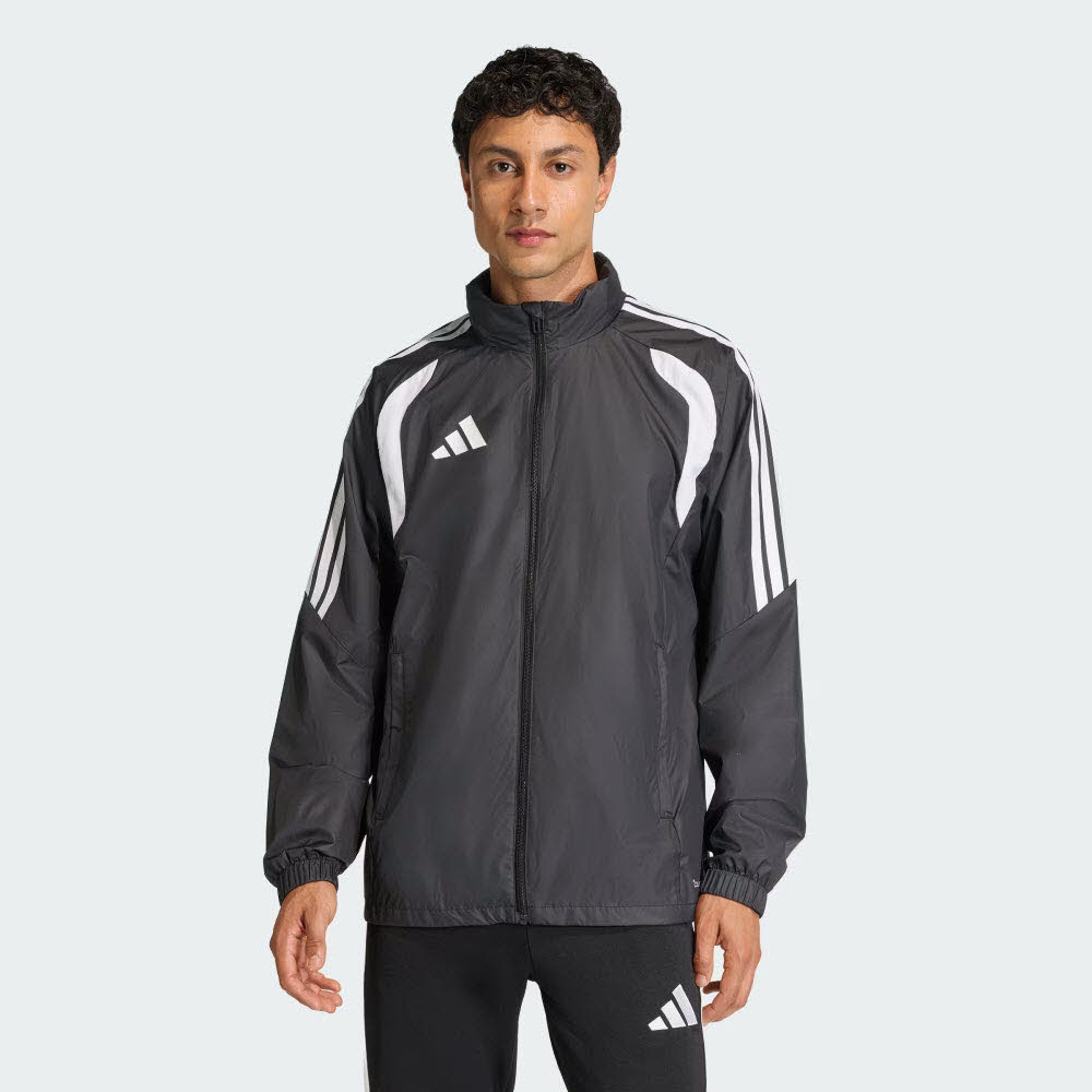 TIRO26L Windbreaker