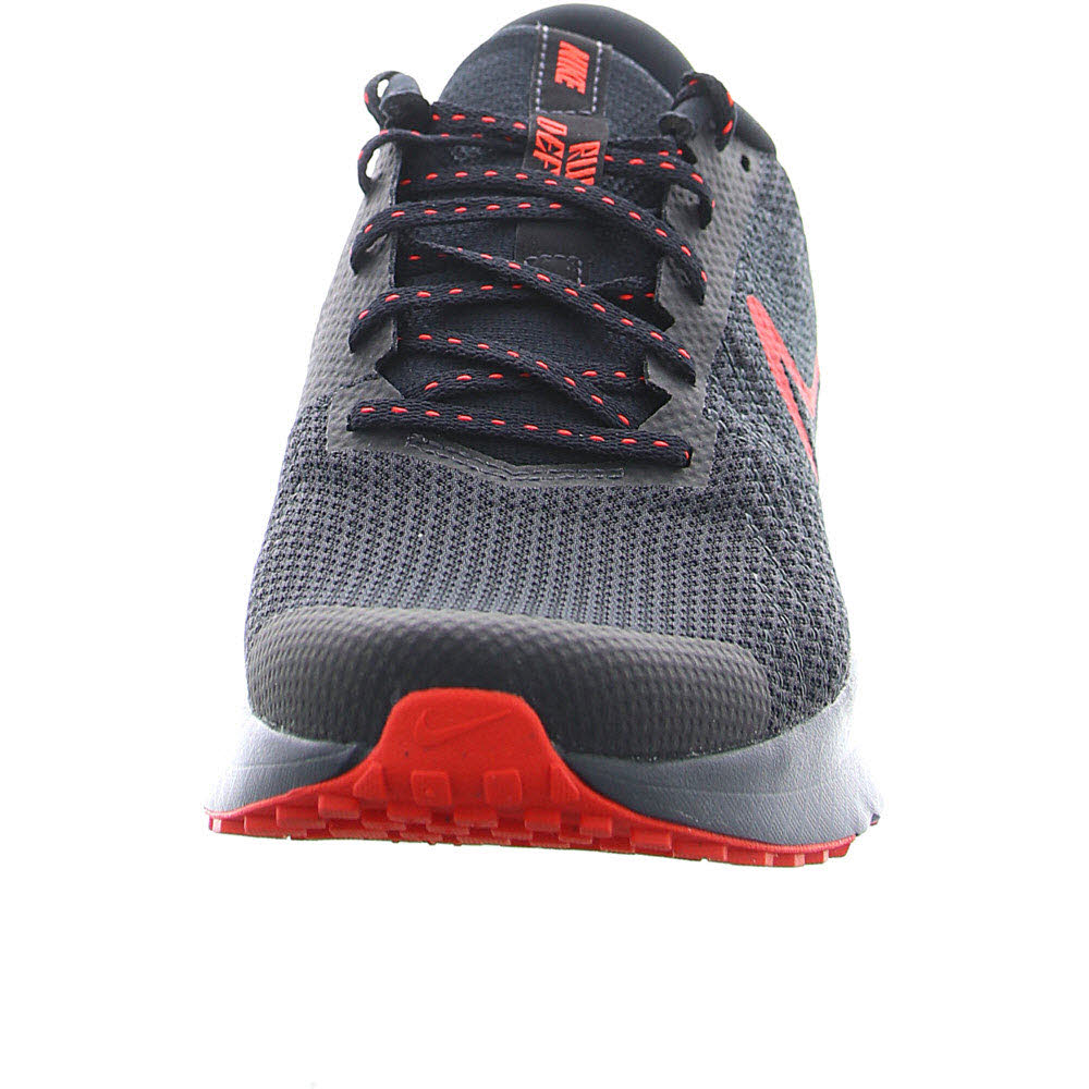 NIKE RUN DEFY