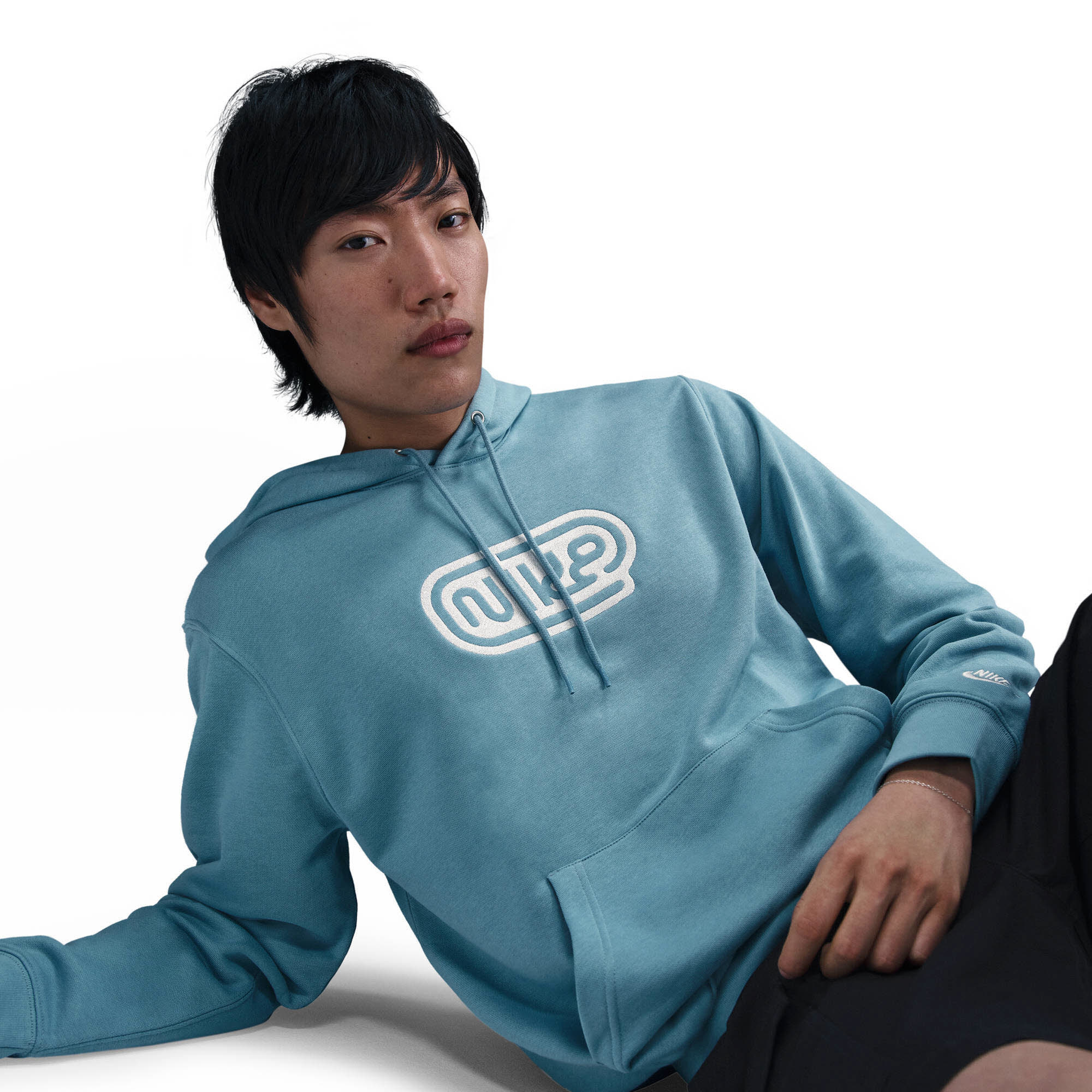 M NK CLUB FT HOODIE FONT GX