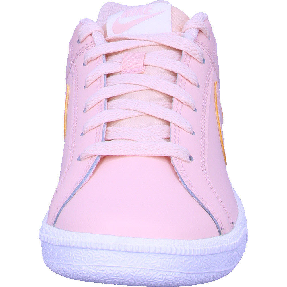 NIKE COURT ROYALE