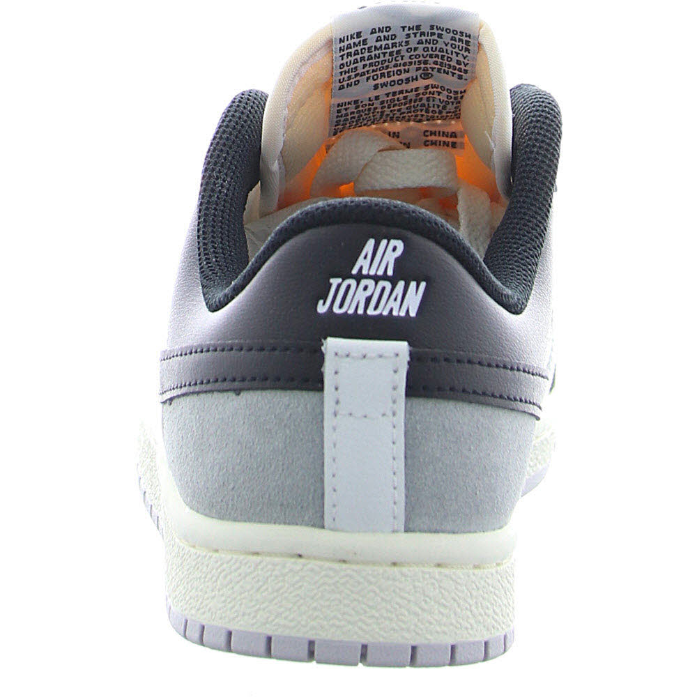 WMNS AIR JORDAN SKYLINE LOW