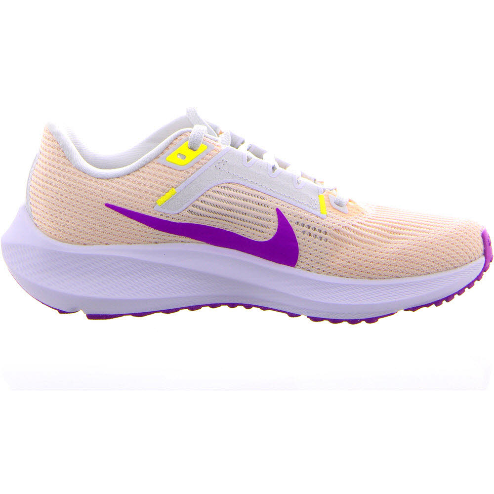 W AIR ZOOM PEGASUS 40