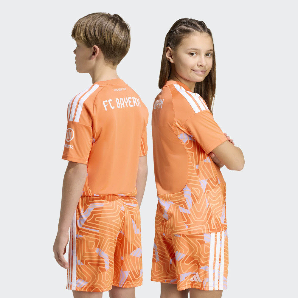 FCB GK JSY Y