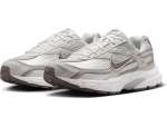 WMNS NIKE INITIATOR