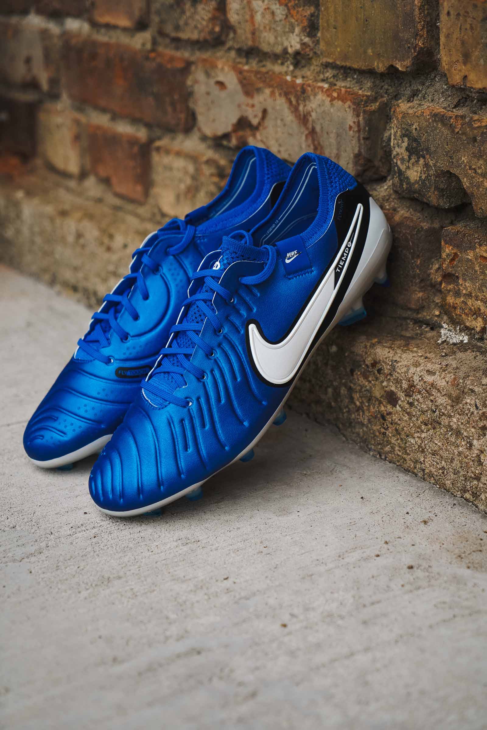 TIEMPO LEGEND 10 ACADEMY SG-PRO AC